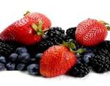photo of strawberries, blueberries, black raspberries have benefits of antioxidants