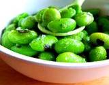 a photo of a bowl of soybeans a good source of valine